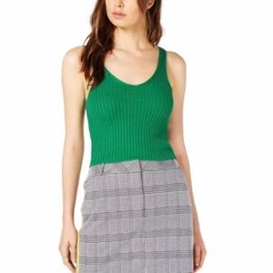 Project 28 Green Knot crop